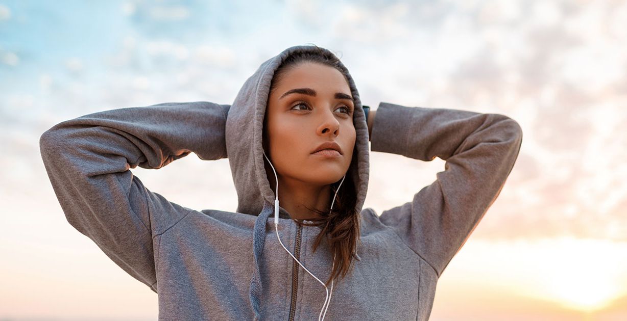 ما سبب رائحة العرق الكريهة رغم الاستحمام؟