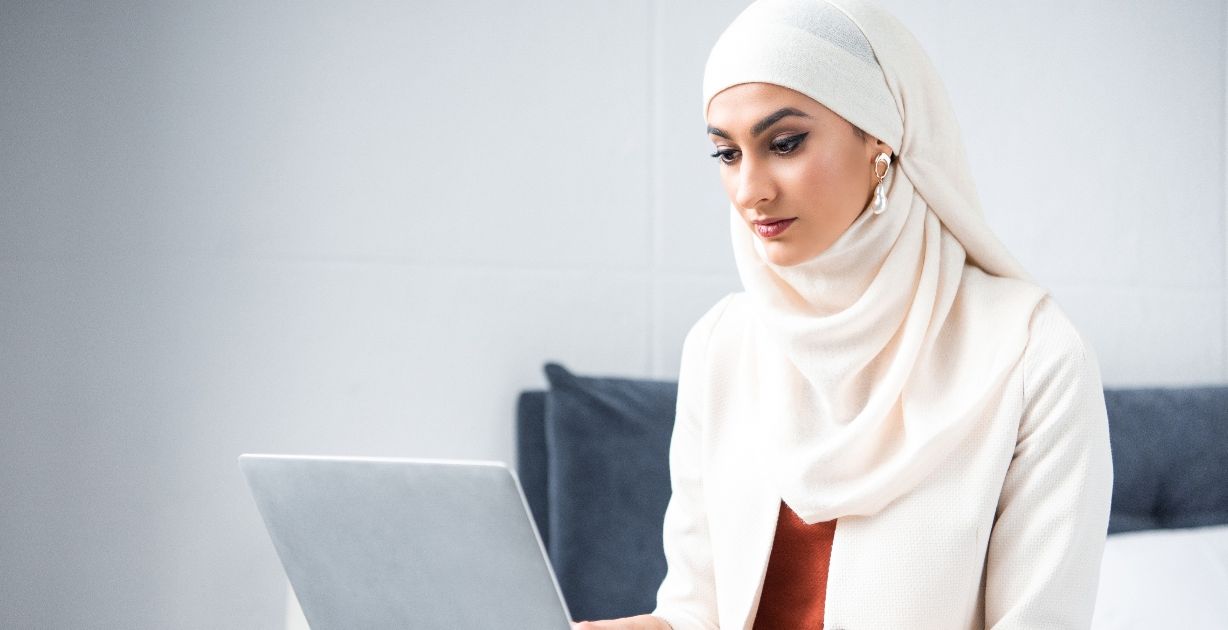 الاستعلام عن تأشيرة العمل في السعودية