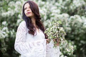 تكبير المؤخرة بسرعة للعروس