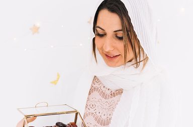 أشهر عبارات تهنئة عيد الفطر المبارك