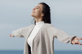 تجربتي في علاج هرمون الذكورة عند النساء