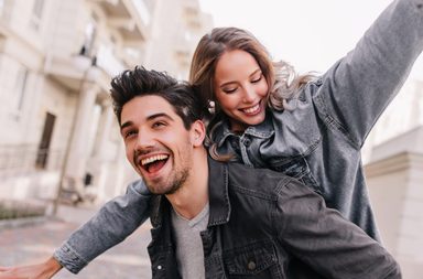 صفات أساسية في الرجل لا تتخلي عنه إذا كان يملكها!