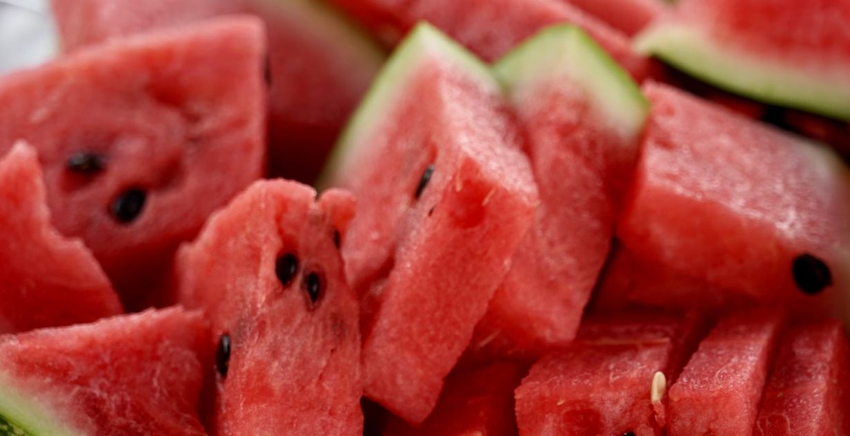 فوائد البطيخ للمتزوجين