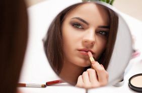 مكياج ناعم دون تكتلات