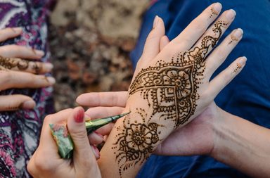 نقش حناء عروس فخم... تعرفي على أجمل الموديلات