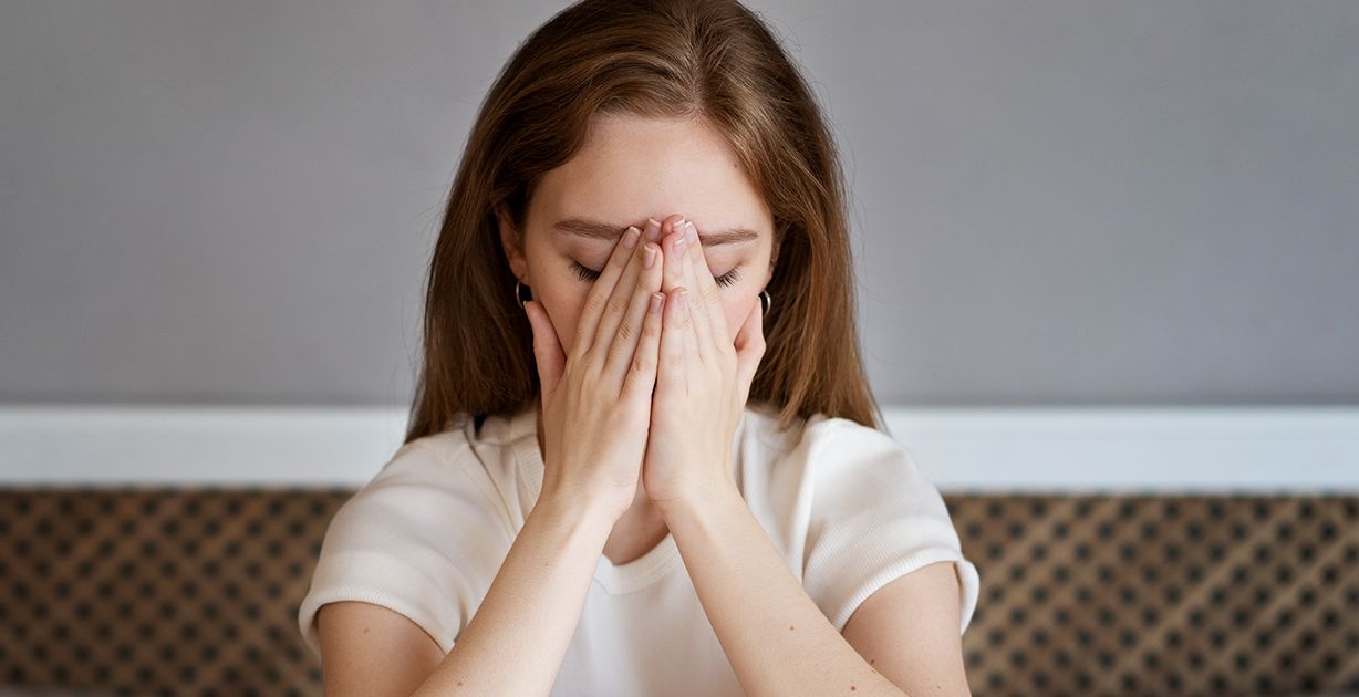 أشهر أضرار البكاء بدون صوت