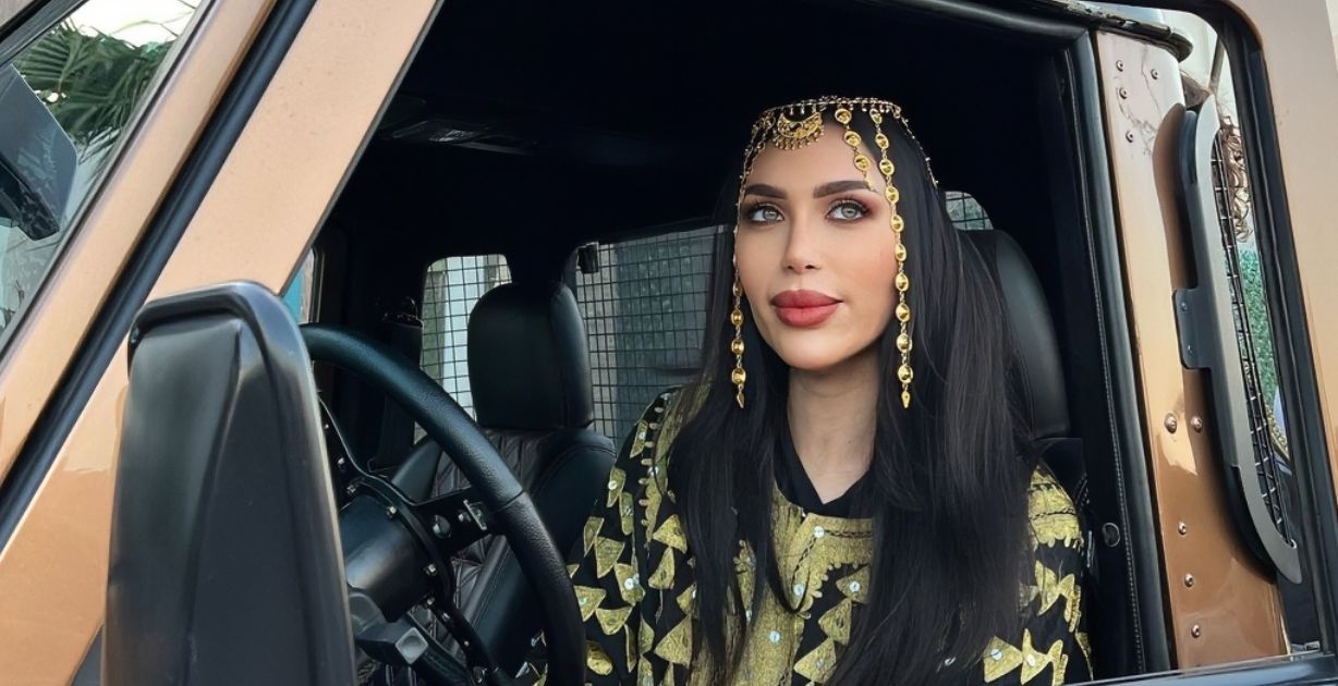 سيارات باهظة الثمن تمتلكها النجمات