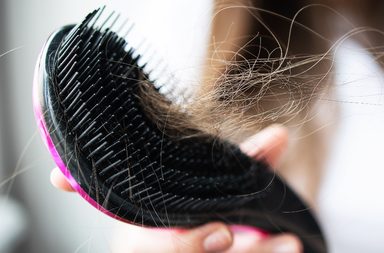 متى يكون تساقط الشعر خطير؟