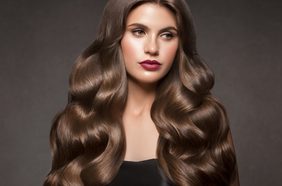 ماسك الزبادي للحصول على شعر كثيف
