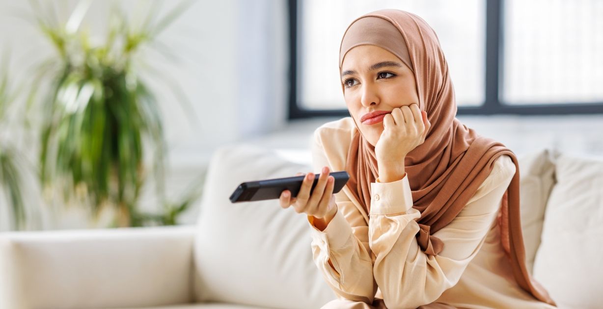 مكتئبة؟؟؟ مسرحيات عربية قديمة ستزيل أي أثر للحزن في حياتك!