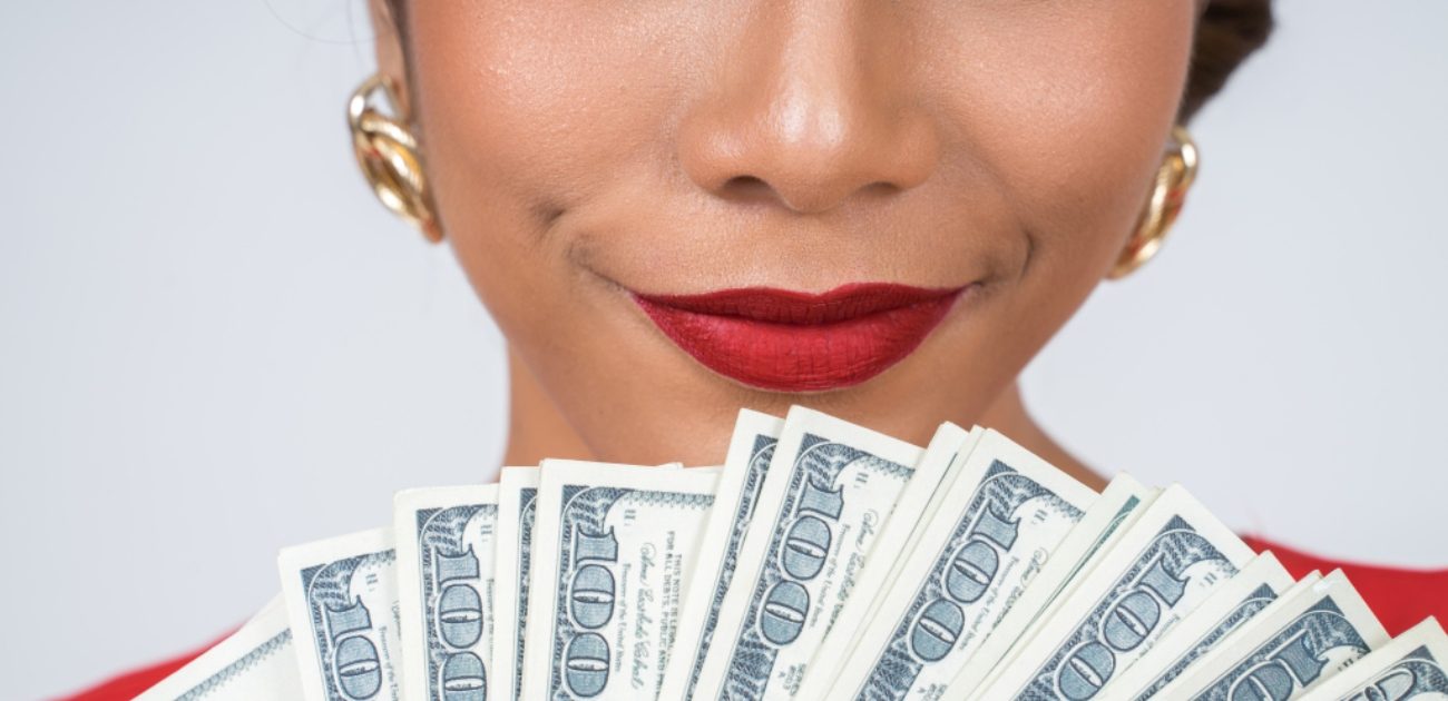 كيف تصنعين خطة مالية مستدامة للمستقبل وأنتِ في الثلاثين؟