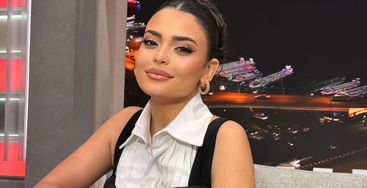 أسماء جلال قبل التجميل ومرتدية الحجاب