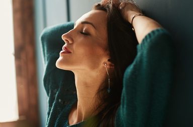 تفسير حلم رؤية امرأة حامل أعرفها
