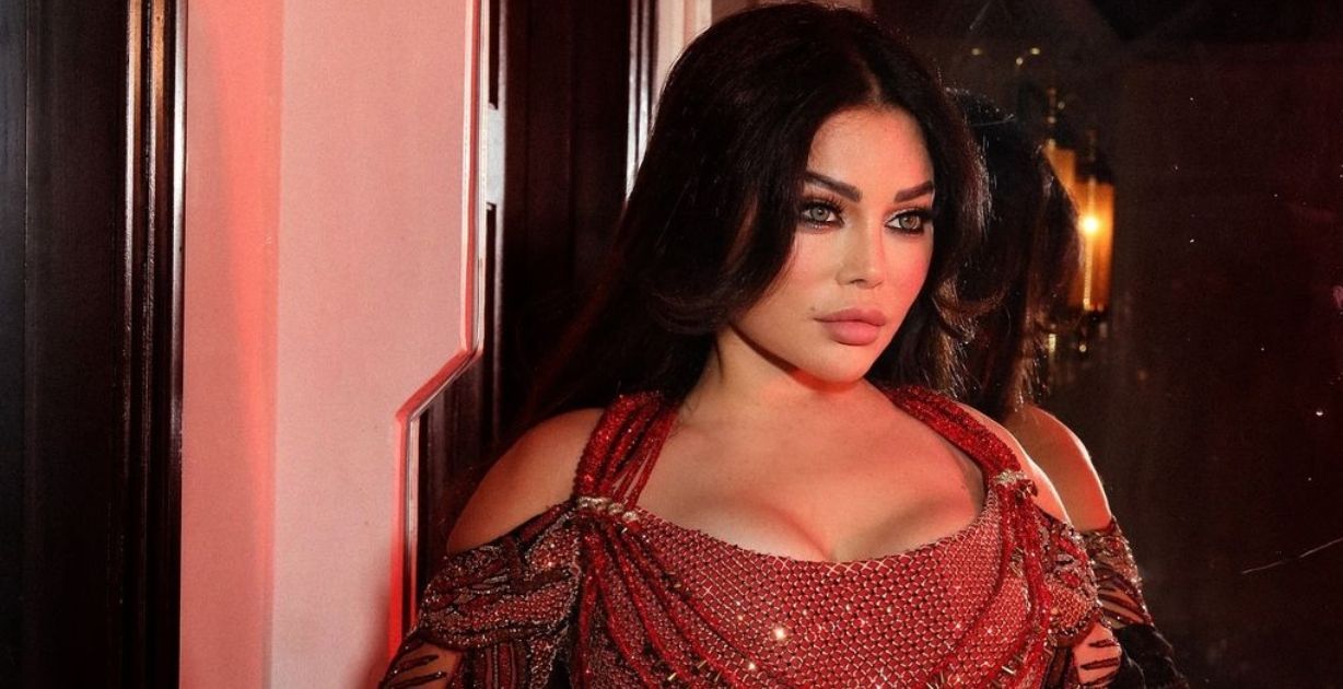 هيفاء وهبي تنفي خبر إلغاء حفلها في بيروت