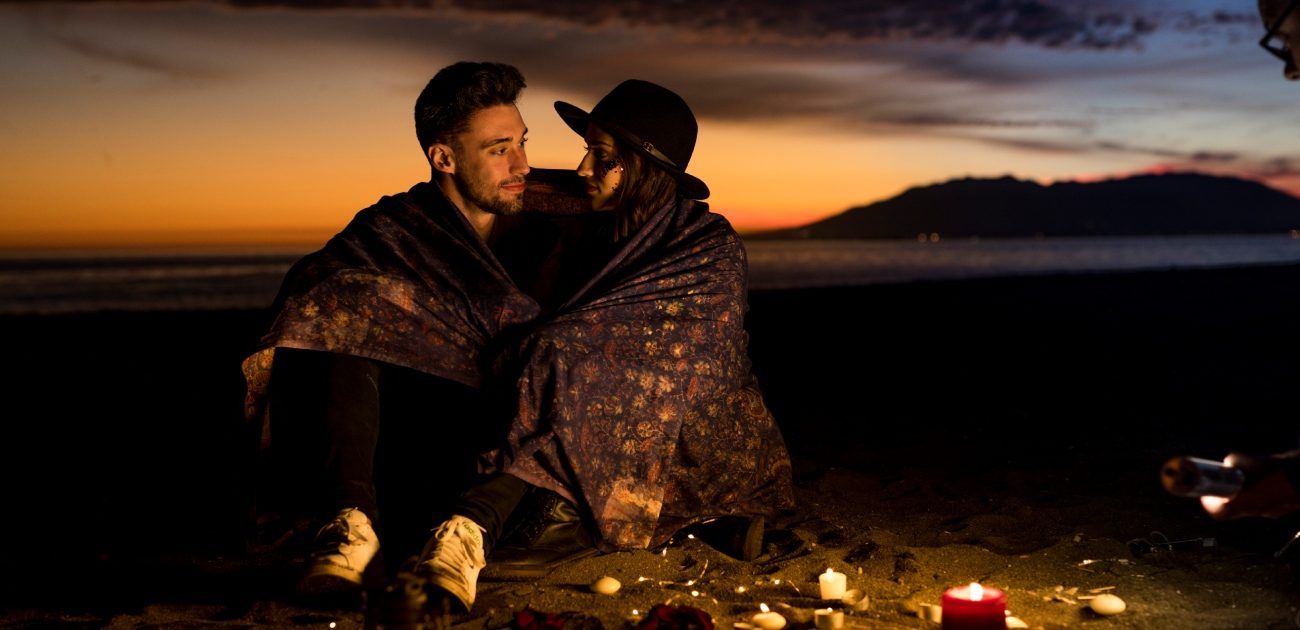 "شهر عسل بدون سفر": صيحة الأزواج الجدد في 2025