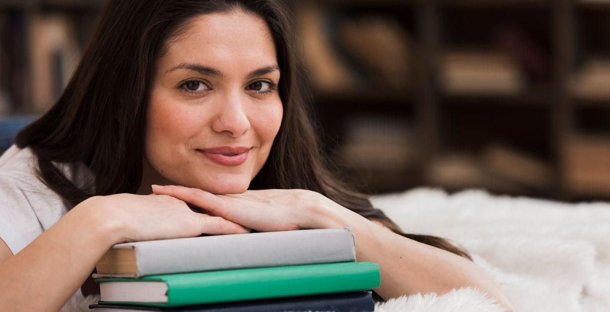 أجمل عبارات إهداء كتاب قدميها للحبيب