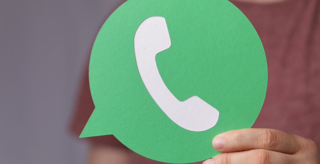 كل ما تودين معرفته عن تحديث الواتساب خطوة بخطوة