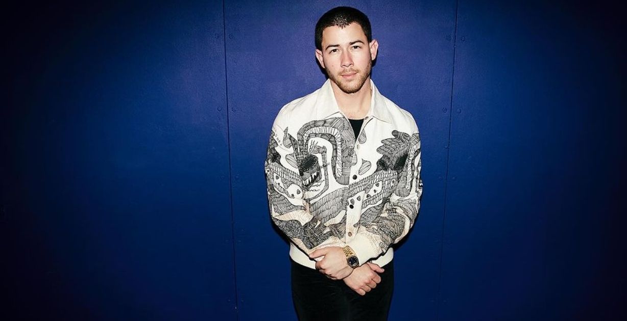 تفاصيل مثيرة وراء هروب نيك جوناس من حفله في براغ