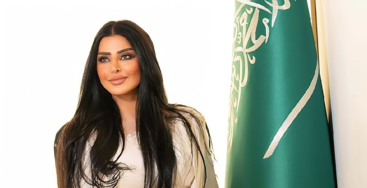 ردة فعل الفنانة ريم عبد الله بعد تقدم رجل لخطبتها علنًا في حدث makeover 22