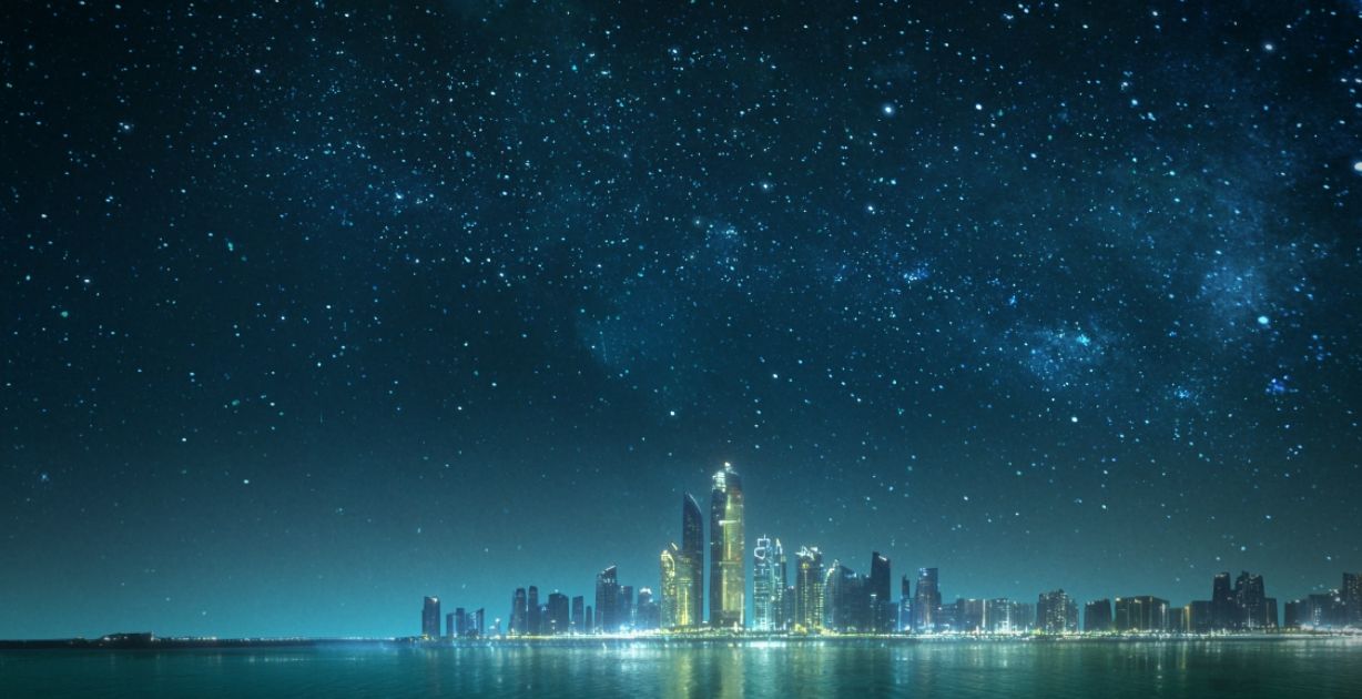 كوكبة الحب من تيفاني آند كو تضيء أبوظبي في موسم العطلات