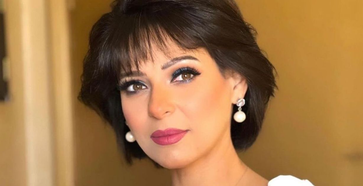 الفنانة المصرية نورهان شعيب متأثرة بغرق منزلها بالكامل... وخسائر فادحة تلحق بها!