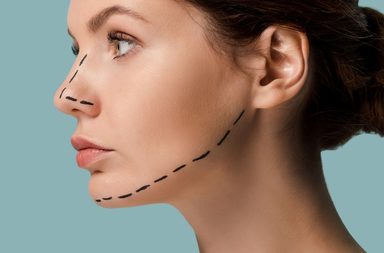 إليكِ أنواع عملية تجميل الوجه الجراحية وغير الجراحية!