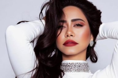 كواليس تُظهر شيرين عبد الوهاب أثناء تسجيل "بتمنى أنساك" للمرة الأولى