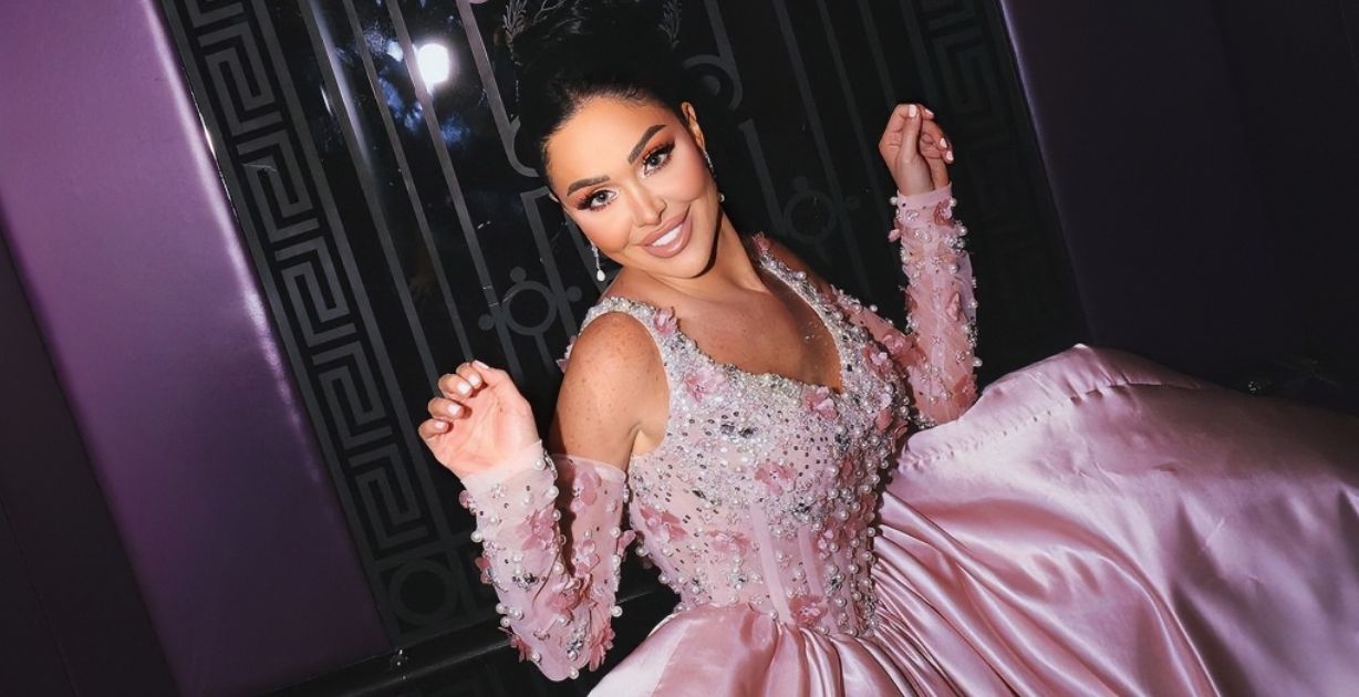 هيا كرزون تعلن خطوبتها وهوية العريس مجهولة!