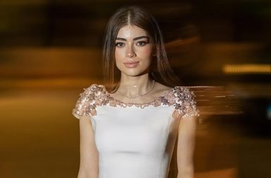 تفاصيل حصرية تكشف سرّ نجاح إطلالة ليلى أحمد زاهر في مهرجان "أفضل"