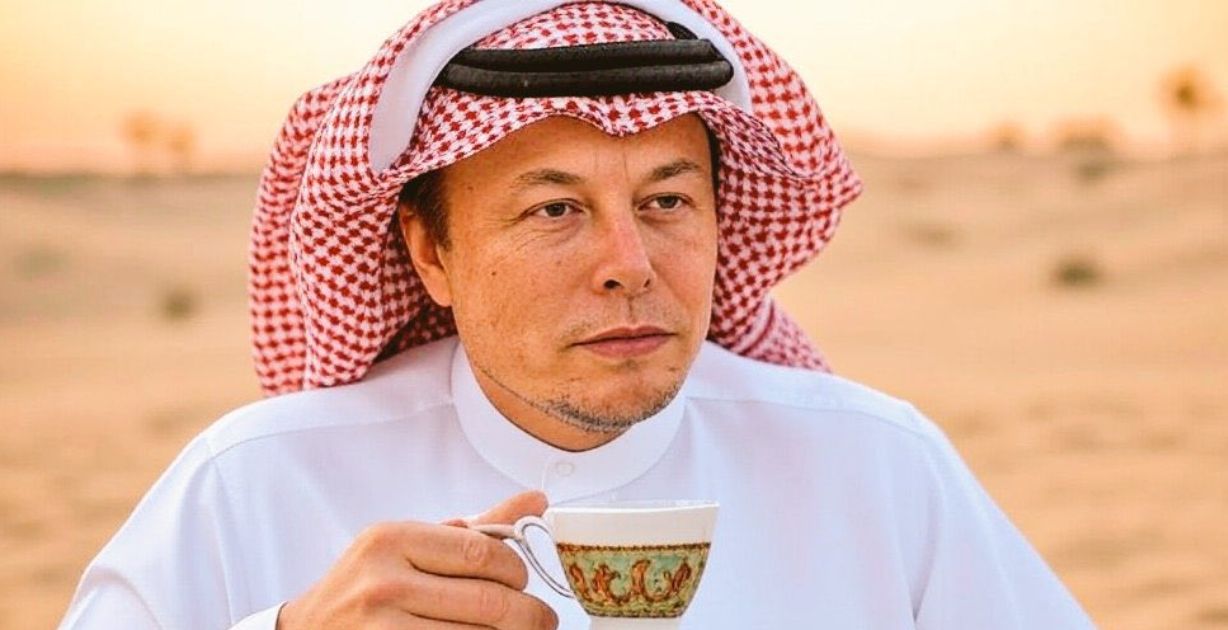 صورة إيلون ماسك بالزيّ السعودي تجتاح منصات التواصل الاجتماعي فما قصتها!؟