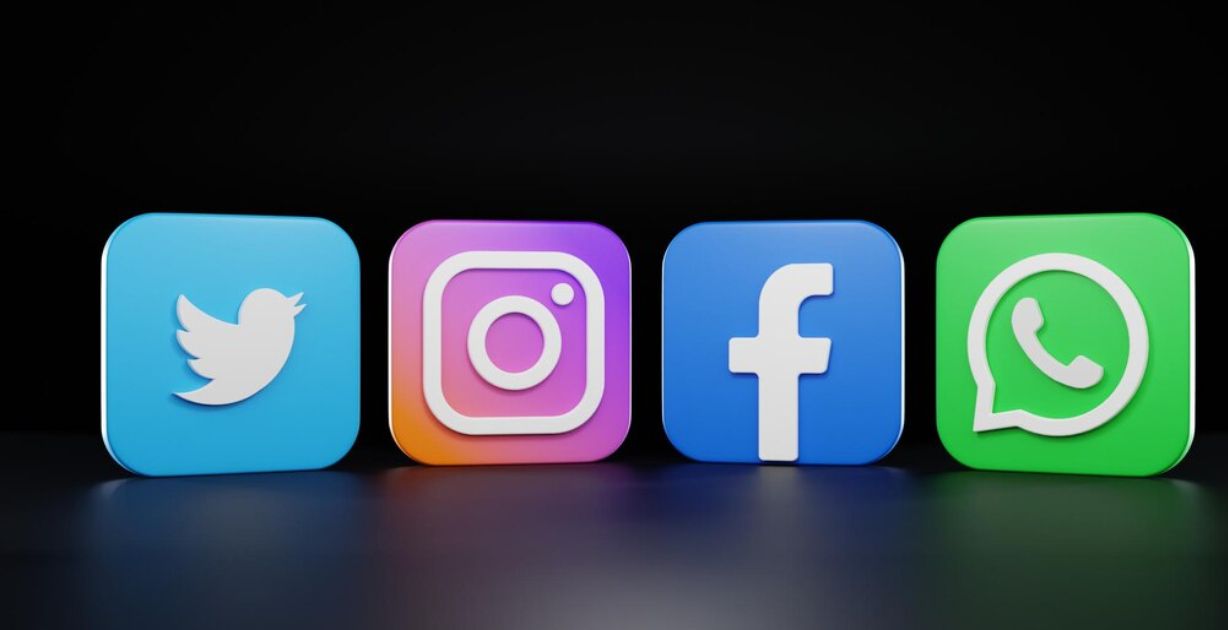 عطل فنيّ عالمي يؤثر على جميع منصات شركة Meta