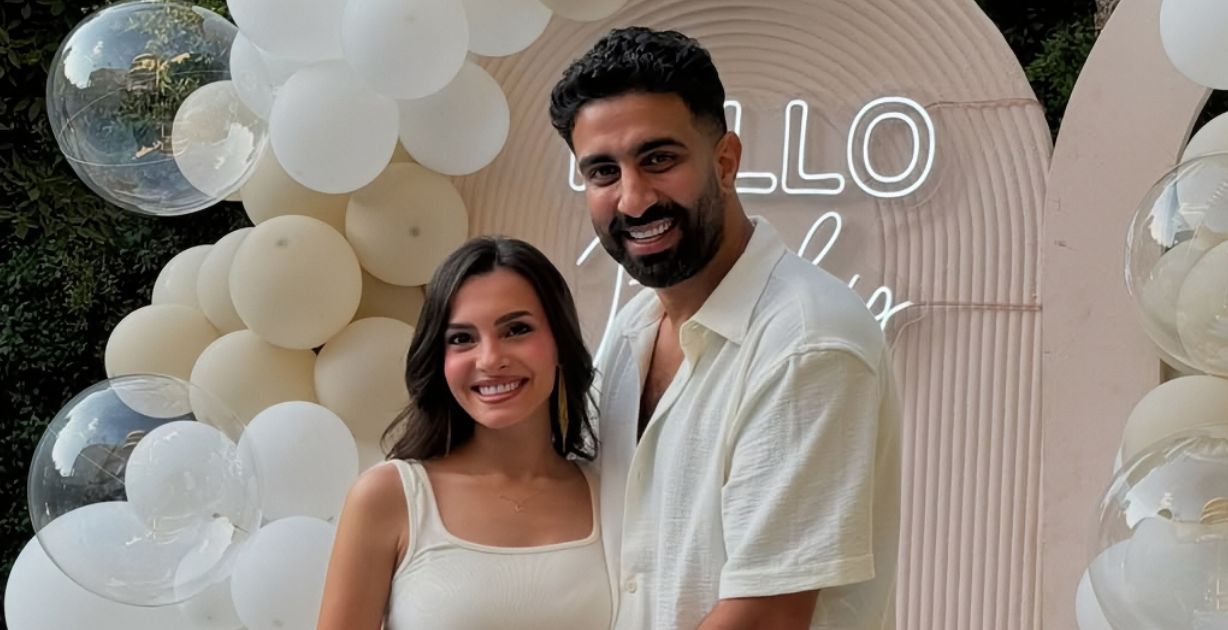 كارمن سليمان تُعلن عن حملها بطفلها الثاني بجلسة تصوير مميزة