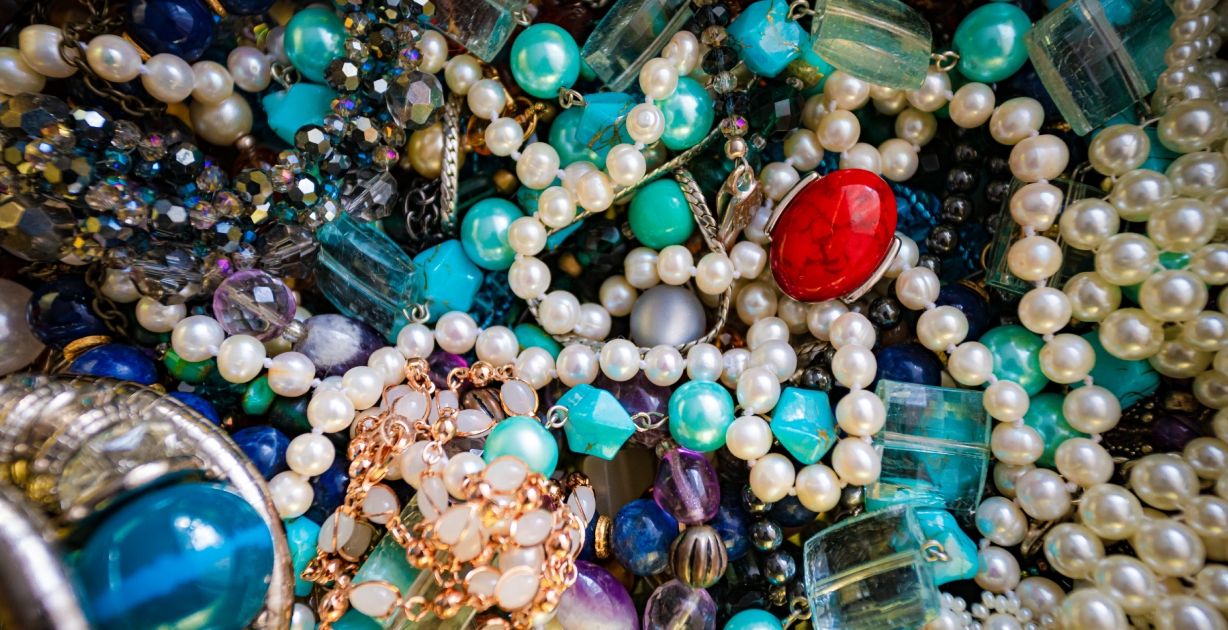 طقم اكسسوارات نسائي