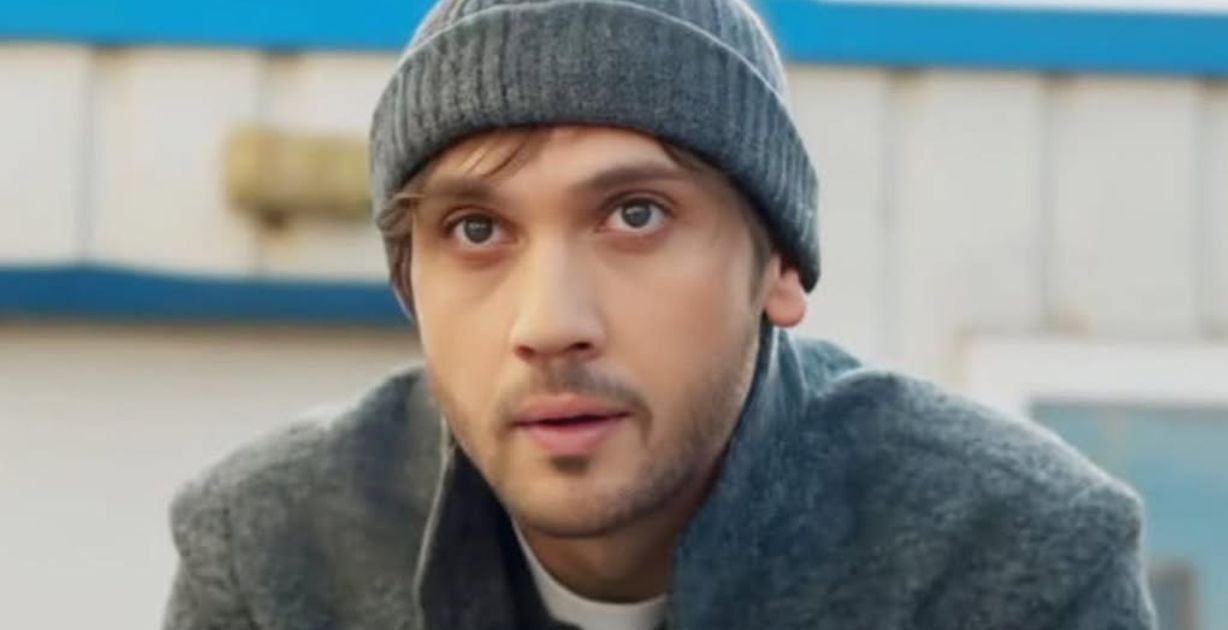 بطل مسلسل "العبقري" يفجع بوفاة والده