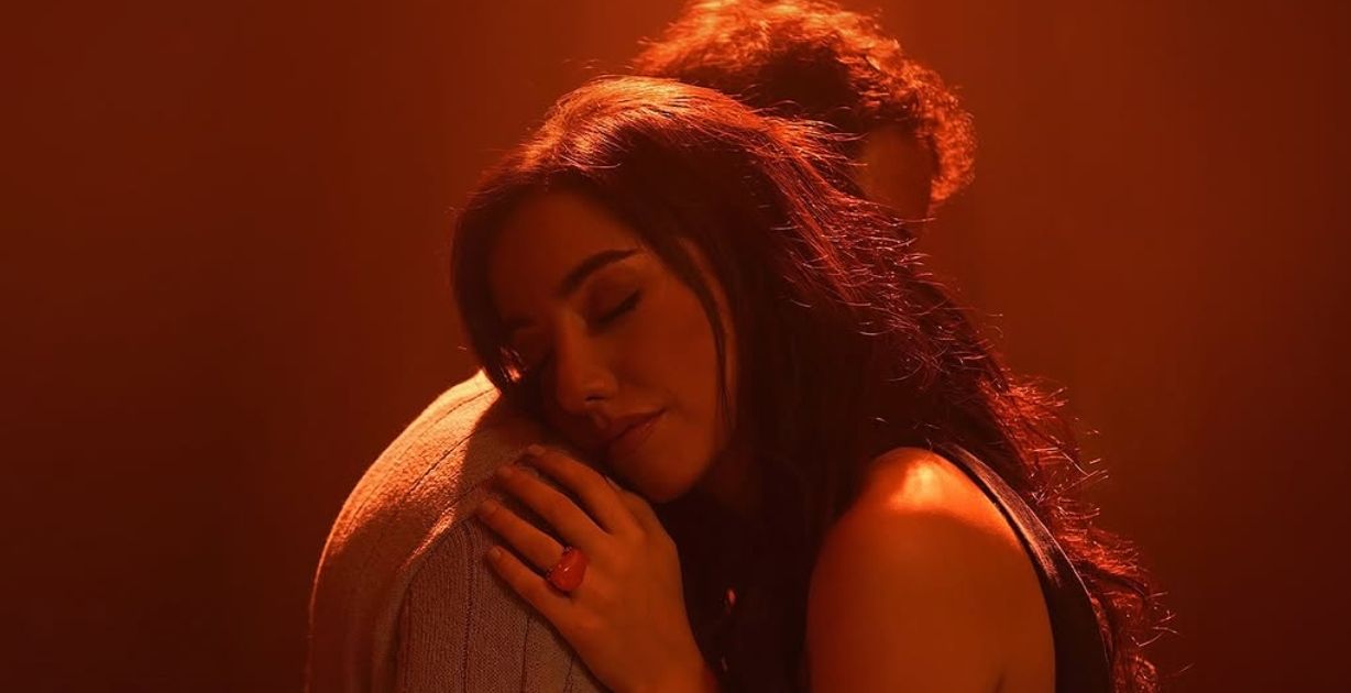 جوانا أبو نصر تُطلق "لما تعرفت عليك"