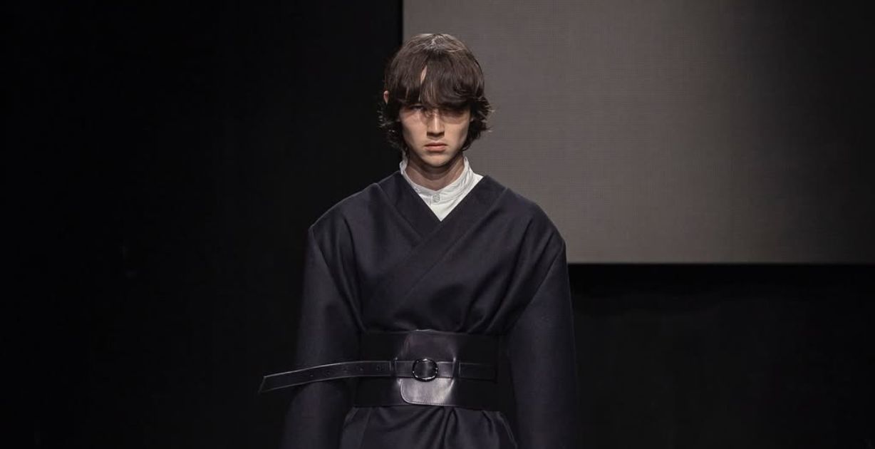 أسبوع الأزياء في الرياض يحتفي بإنجاز علامة "كَمَل" لترشحها لجائزة LVMH العالمية المرموقة