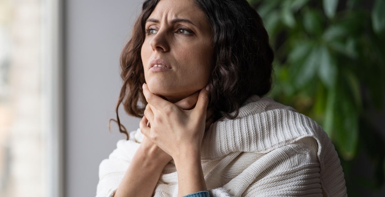 ما هو علاج غصة الحلق النفسية وكيفية التخلص منها؟