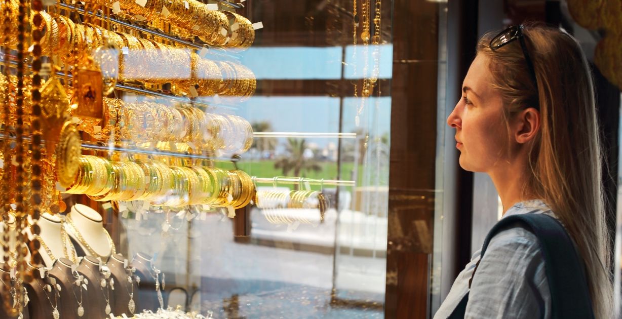 تعرفي على 5 أفضل محلات ذهب مكة في المملكة العربية السعودية لعام 2025