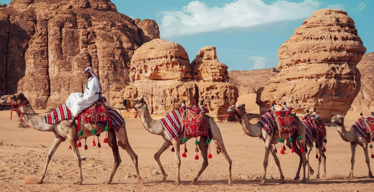 العُلا تستعد لاستقبال الزوار في الشهر المبارك بفعاليات وأنشطة رمضانية مميزة