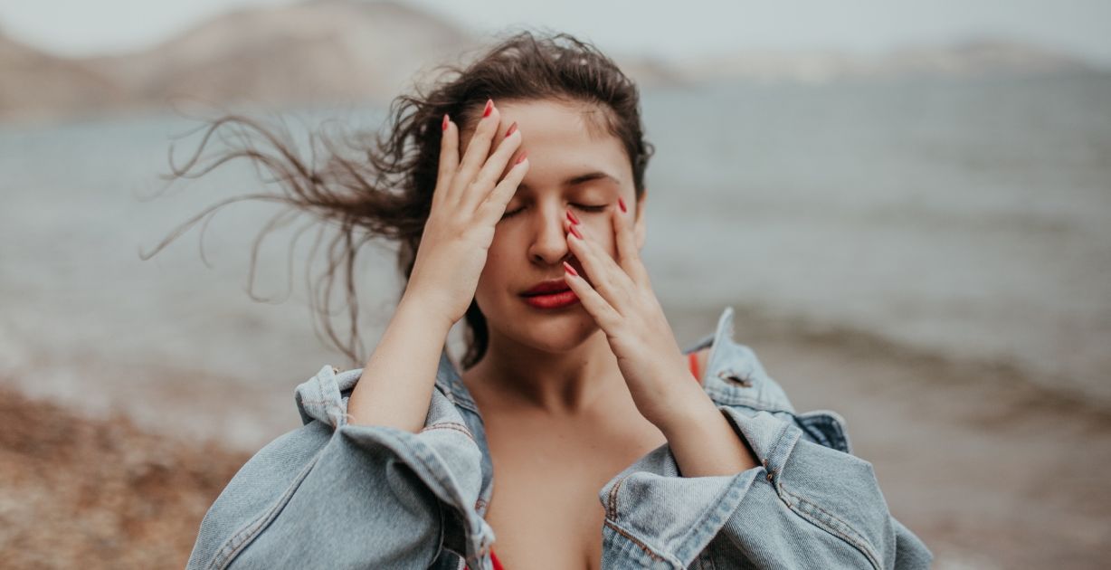 كيف احسن نفسيتي​؟ نصائح اتبعيها لتحسين الحالة المزاجية