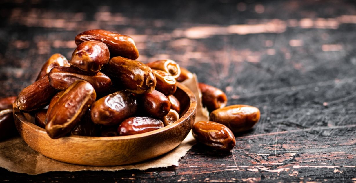 ما هو دايت التمر و اللبن لخسارة الوزن؟ اكتشفي التفاصيل