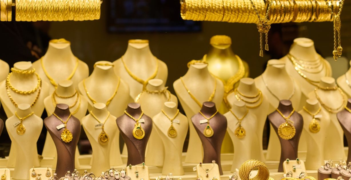 اعرفي حقوقك قبل شراء الذهب.. وزارة التجارة تكشف بنود مهمة عليك معرفتها