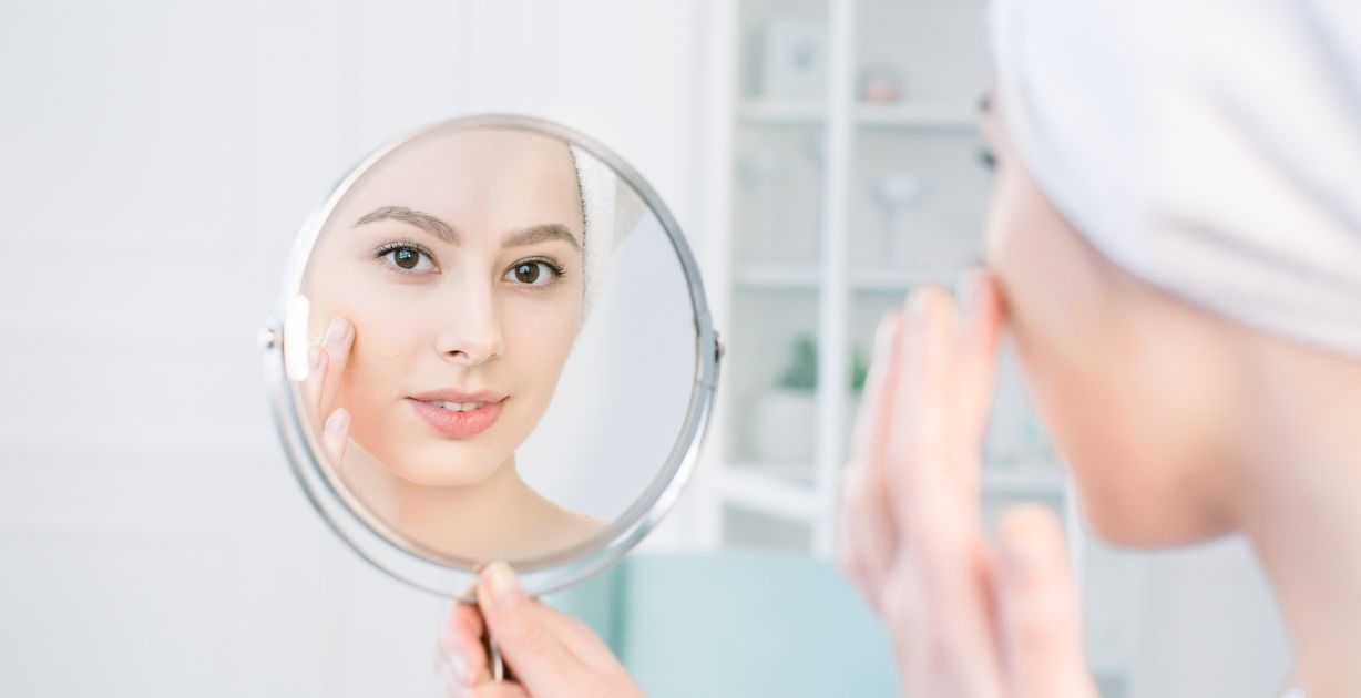 الدليل الشامل لمعرفة انواع تنظيف البشرة​ وما هي فوائدها؟