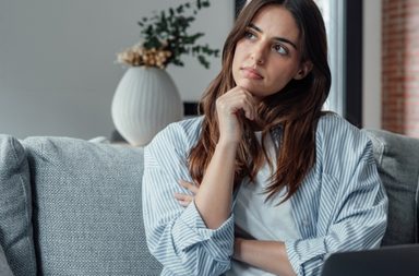 كيف تعيشين مفهوم “الهدوء الداخلي” بعيدًا عن المظاهر