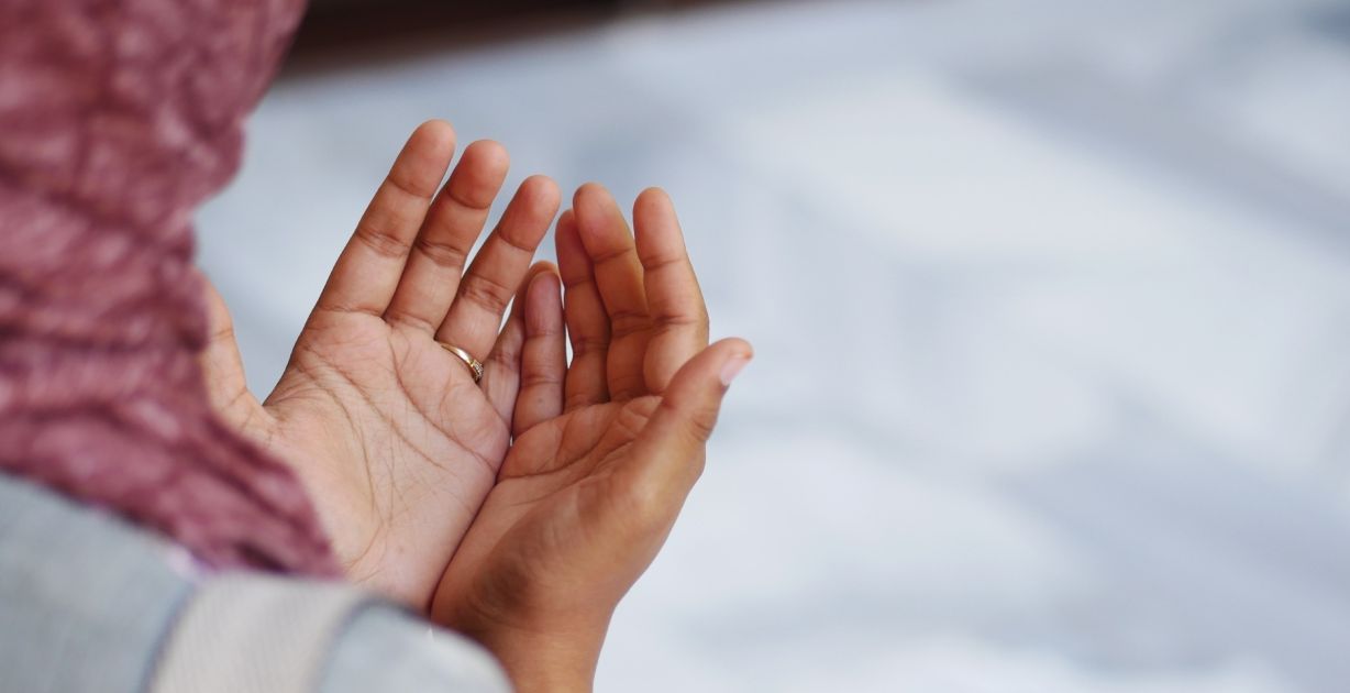 ما هي كفارة الافطار في رمضان​.. وما الفرق بينها وبين والفدية؟