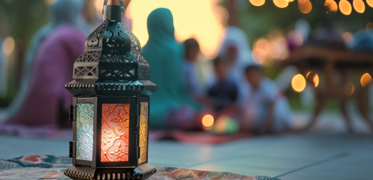 هل البخور يفطر في رمضان وفقًا للمذاهب الأربعة وما حكم استخدامه؟