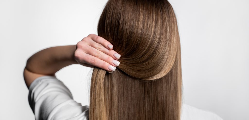 هل زيت السمسم مفيد للشعر؟ إليكِ الإجابة التي ستفاجئكِ