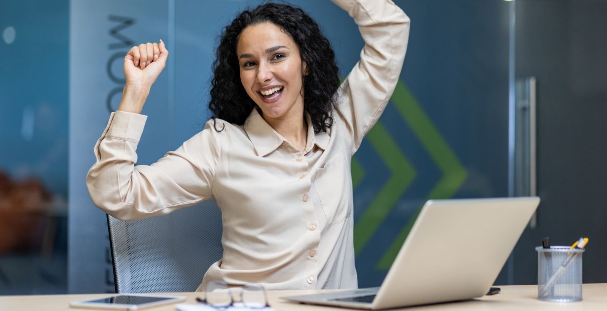 كيفية تنسيق ديكور مكتب بسيط في المنزل يلبي احتياجاتكِ!