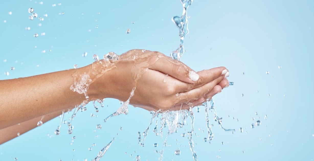 شرب الماء: الحيلة التي تجعلك تلتزمين دون ملل