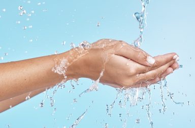 شرب الماء: الحيلة التي تجعلك تلتزمين دون ملل